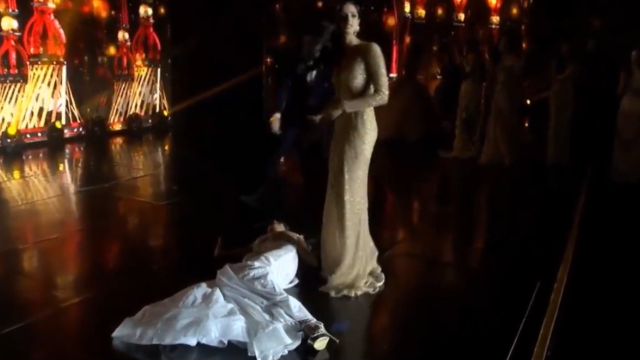 Победительница конкурса Miss Grand International рухнула в обморок на сцене