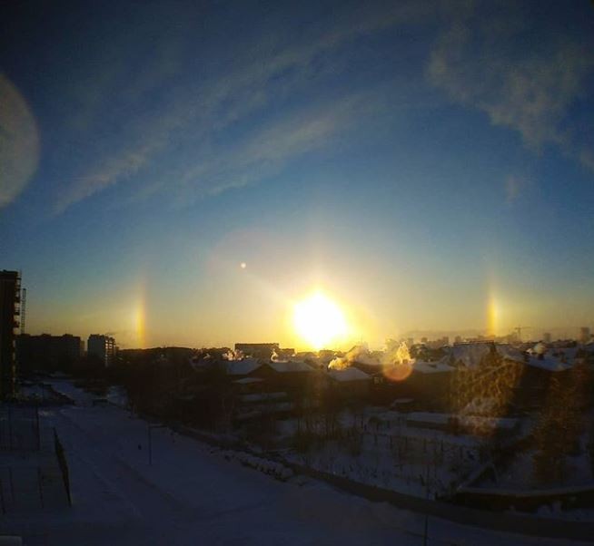 Над Екатеринбургом взошли сразу три солнца — фото