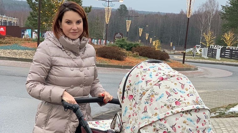 ТОП-5 российских звезд 40+, ставших мамами в 2019 году