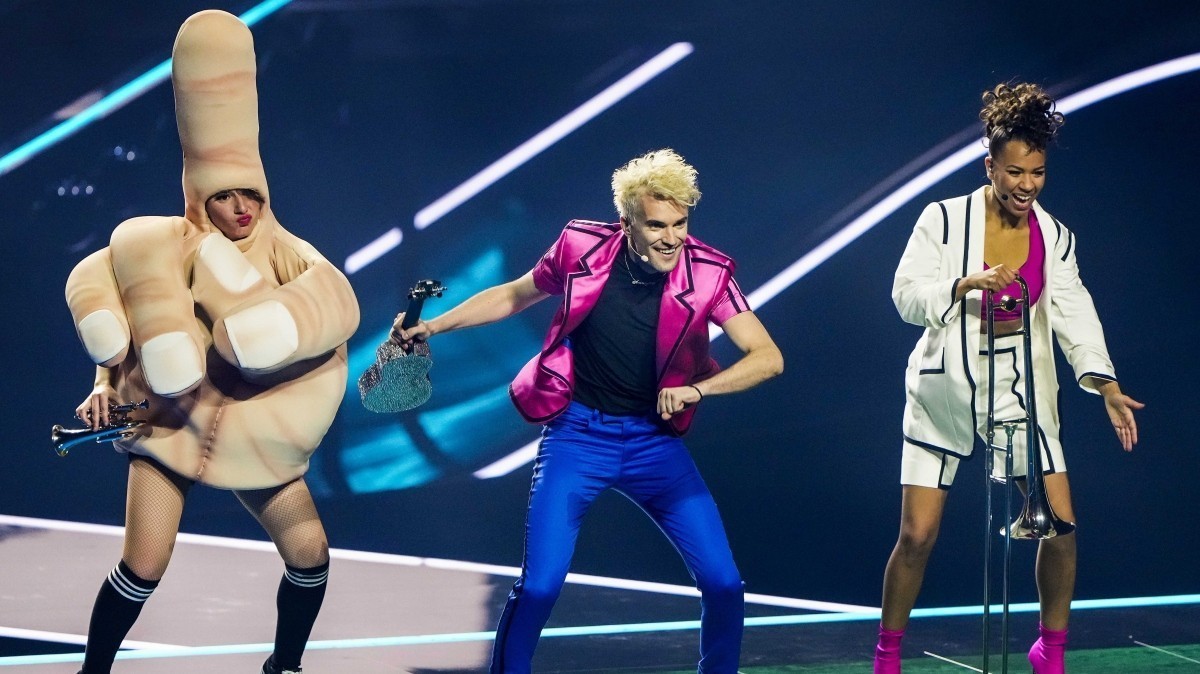 Представитель Германии - певец Йендрик во время репетиции стран, прошедших предварительный отбор на "Евровидение-2021" 15 мая 2021-го. 